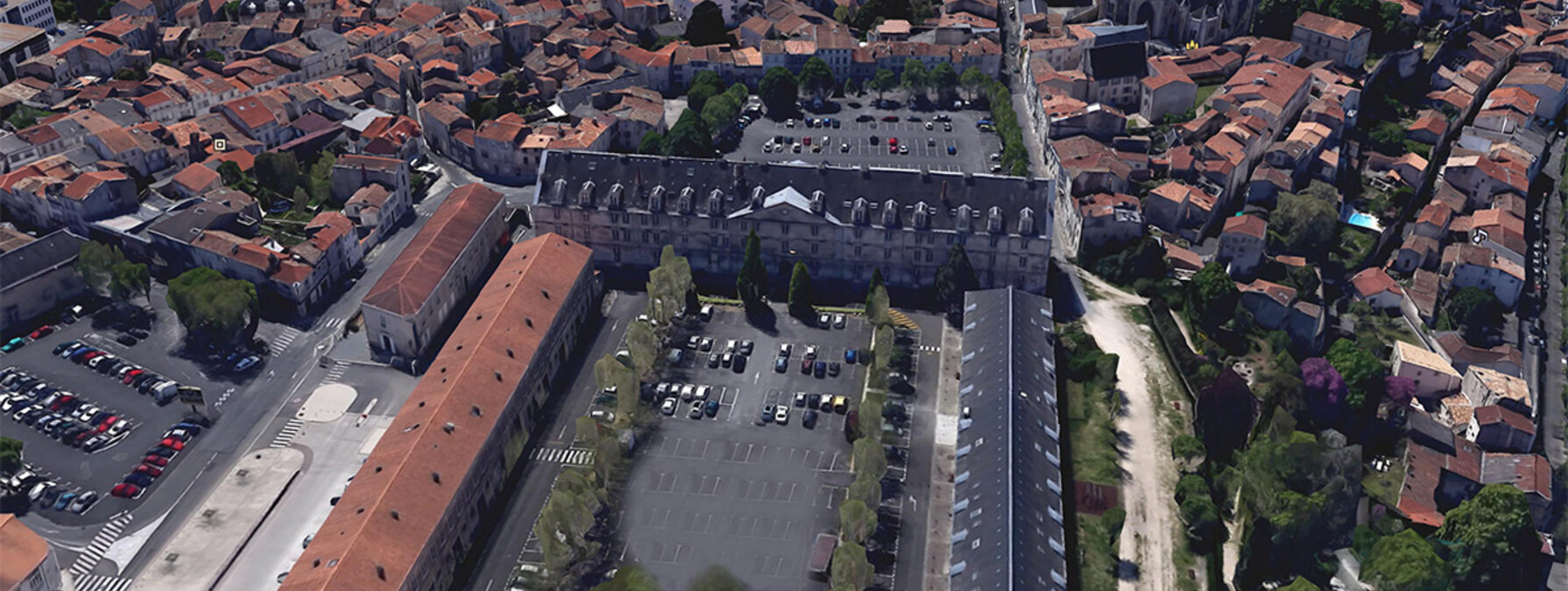 Photo aérienne du centre Du Guesclin