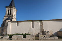 Presbytère puis maison de retraite (détruite), actuellement Espace Saint-Laurent IA79009658