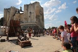 Patrimoine immatériel (fêtes traditionnelles) Fête médiévale de la Recouvrance