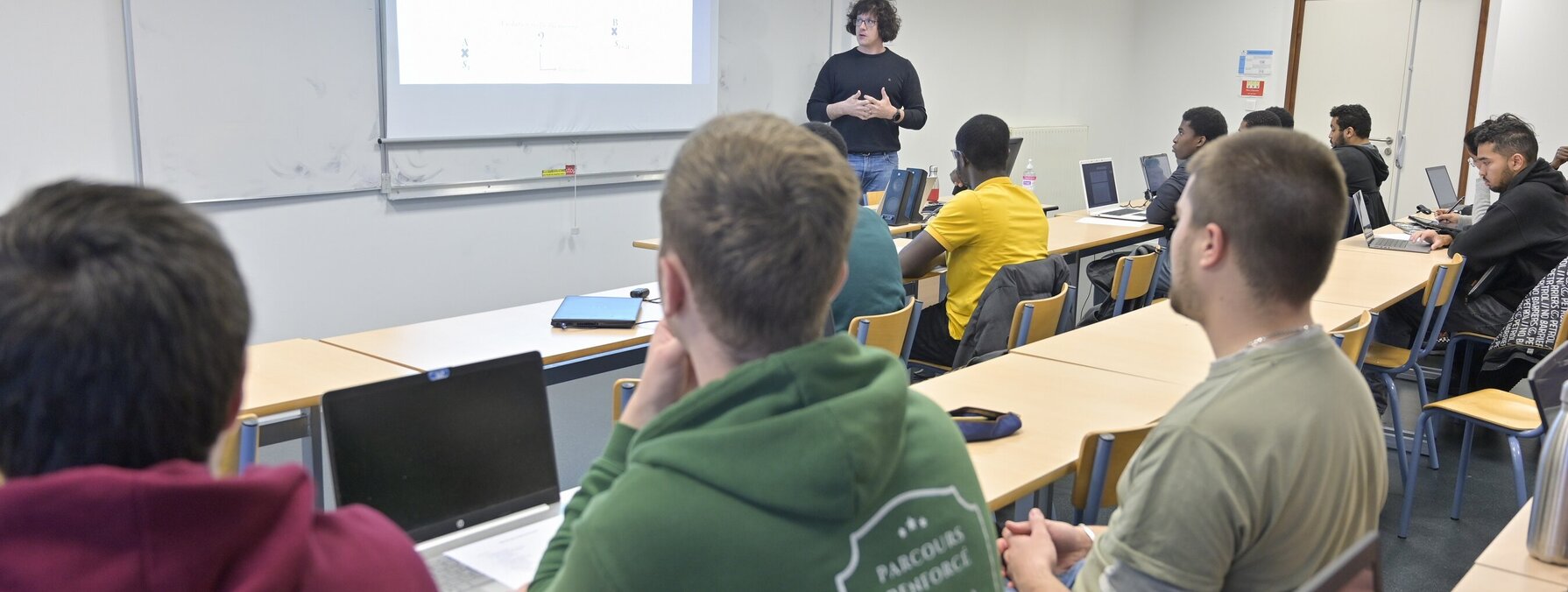 Cours a l'ENSAR