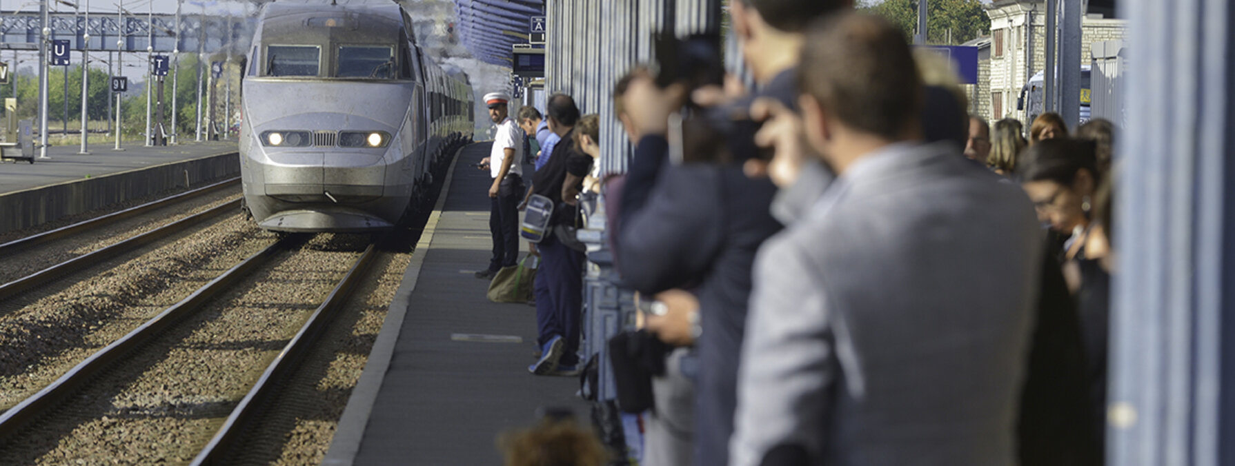 Inauguration officielle des trains LGV en gare de Niort le 28 août 2017 ©Darri